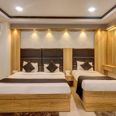 Hotel Dakha International - Karol Bagh, New Delhi Kültér fotó