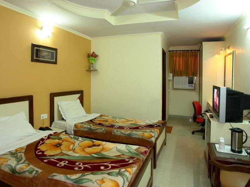 Hotel Dakha International - Karol Bagh, New Delhi Kültér fotó