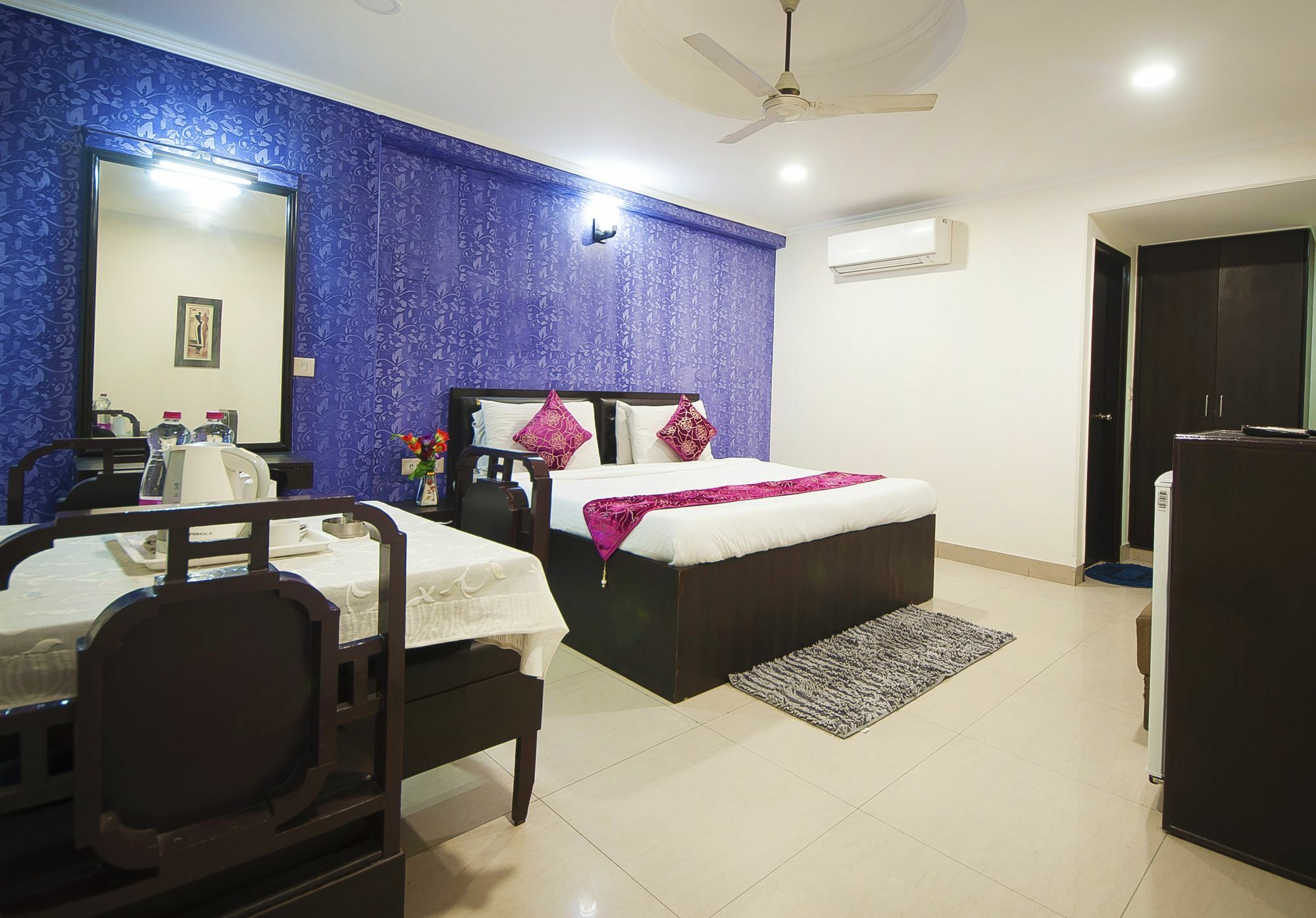 Hotel Dakha International - Karol Bagh, New Delhi Kültér fotó